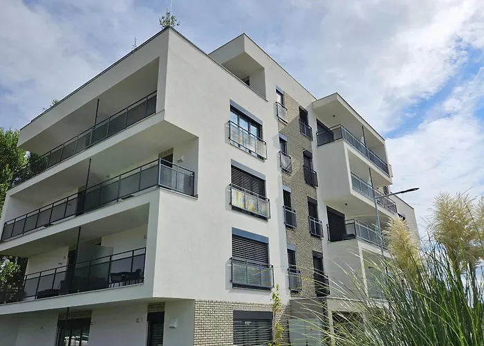 Apartment Harmonia Riva B11 *