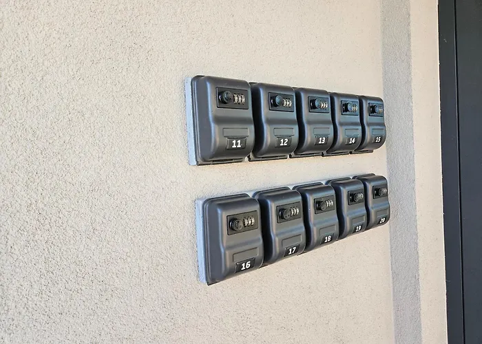 Apartment Harmonia Riva B11